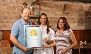 Certificado The Best Nado e Francy Freire com esta colunista