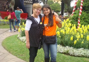 Tereza e Paulinne Rezende no Natal Luz 2010