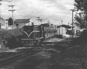 Trem deixando a estação de Jaçanã, em 1964