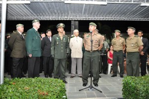 O General Marco Aurélio em discurso