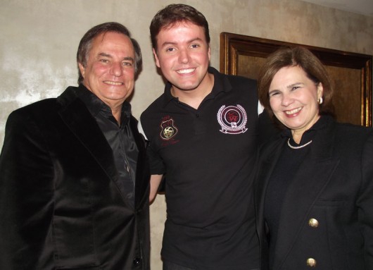 Ronnie Von e sua Cristina ladeiam Paulo Sanseverino