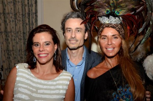 Narcisa Tamborindeguy e Guilherme Fiuza com Nina Stevens