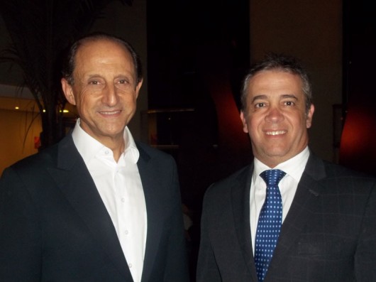 Paulo Skaf, presidente da Fiesp ao lado de Pércio Mello, gerente comercial do Meliá Brasil 21