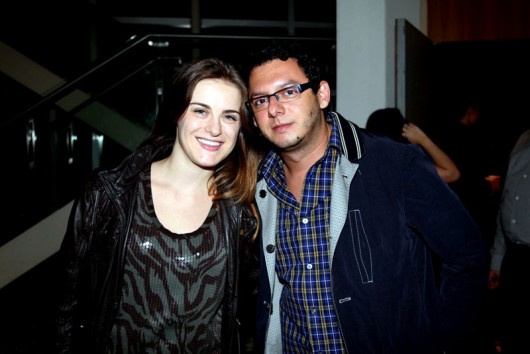 A Entrevista O responsável pela Produção Geral da peça Sandro Chaim com a atriz Alessandra Maestrini