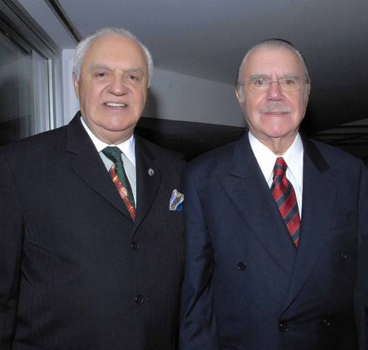 Gilberto Amaral, presidente de Honra da Febracos e o Senador José Sarney
