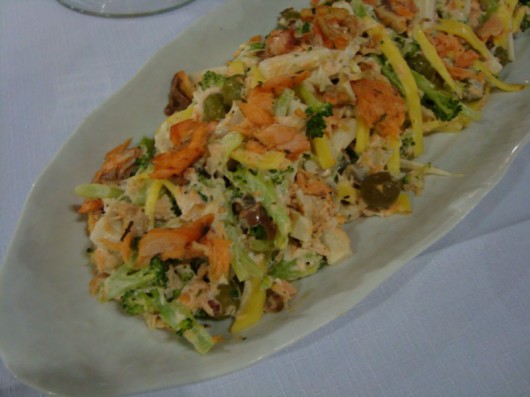 Jantar de Réveillon no Ataliba de Florianópolis Salada Ataliba com Salmão