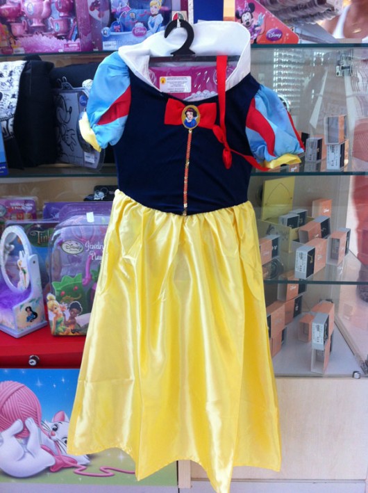 Fantasias Disney para o carnaval 2013 Fantasia "Branca de Neve"