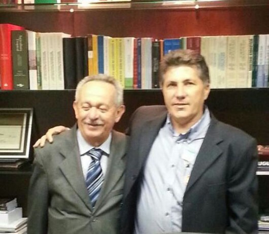 Prefeito José Augusto se encontra com senadores em Brasília Senador Benedito de Lira e o prefeito José Augusto