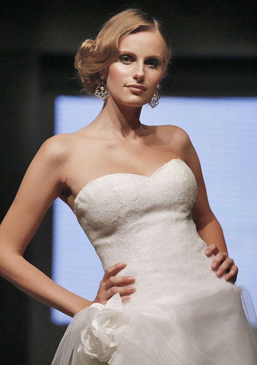 Sob medida: O vestido de noiva dos sonhos Desfile Danielle Benicio