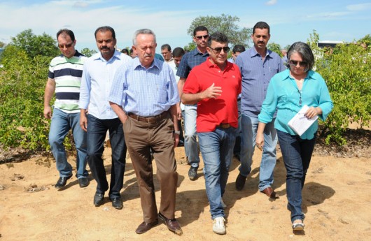 Em comite, senador Benedito de Lira (PP-AL) visita Petrolina