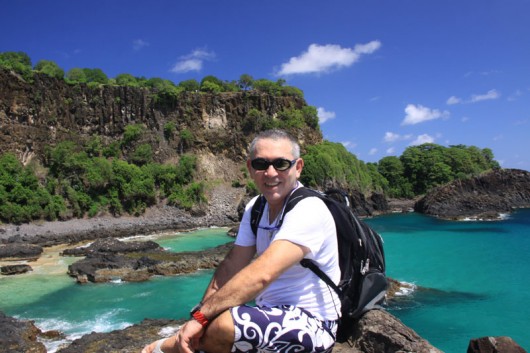 O paraíso Fernando de Noranha é visitado pelo especialista em turismo, Jeff Severino Jefferson Severino na Ilha de Fernando de Noronha (Foto: divulgação)