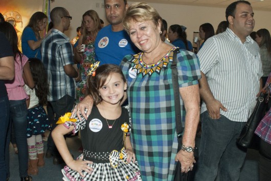 Tereza Rezende, diretora da Tereza Rezende Turismo e sua neta Paulline