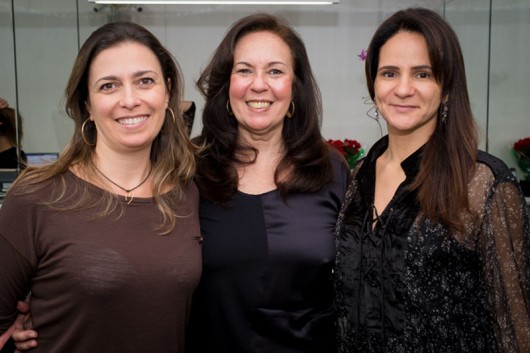 Mônica Oliveira Fernandes, Silvia Neubern e Luciane Rafacho 