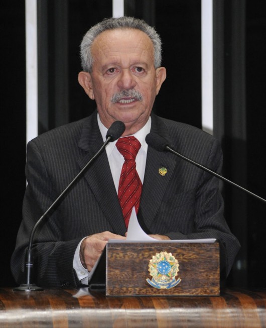 Senador Benedito de Lira (PP-AL) em plenário