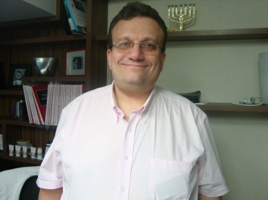 2 - Dr. Carlos Eduardo Prado Costa