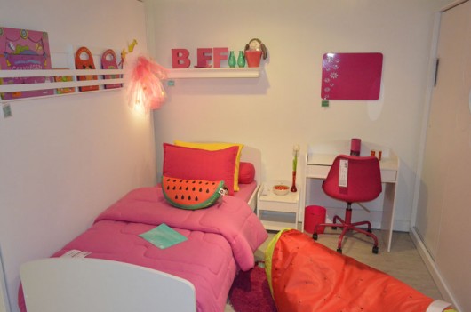 Quarto menina