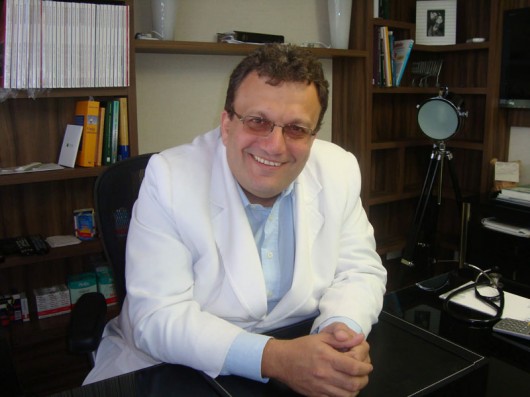 Dr. Carlos Eduardo Prado Costa 