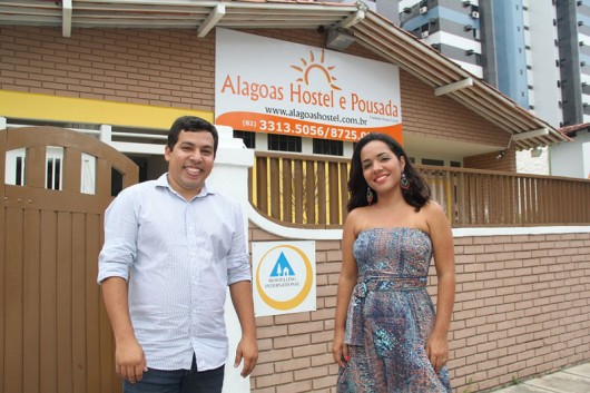 Maceió ganha nova opção de hospedagem: Alagoas Hostel Pedro e Fabiana Farias