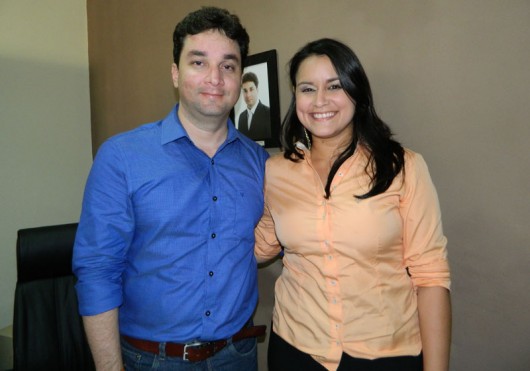 O prefeito Henrique Madeira e a secretária municipal de comunicação, Elaine Rafaela