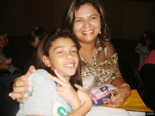A dinâmica Myrna Eluísa Sales e sua filha, Luiza Sales Alves da Silva
