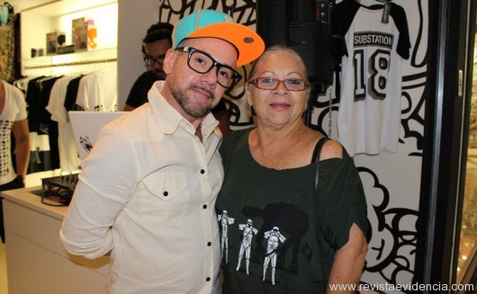 Dj Adriano Suares Aka Bacana e sua mãe, Salete Suares