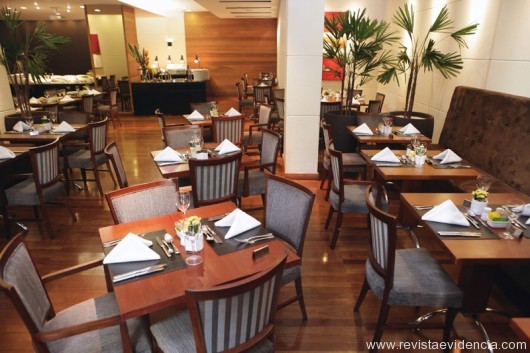TRYP Paulista prepara buffet de comida brasileira para comemorar o Dia das Mães – 11 de maio Restaurante Dock