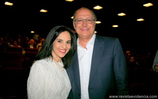 O casal governador, Geraldo Alckimin e a primeira dama do estado Lu Alckimin adoraram a peça   