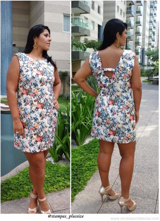 Flores para todos os gostos no jardim do seu verão brasileiro. Disponível na Stampas Plus Size.