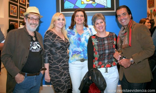 Os artistas plásticos, Marcos Oliva, Jeane Garbi, Maria Antonia,Márcia Wolf com o apresentador de TV,Fabio Arruda