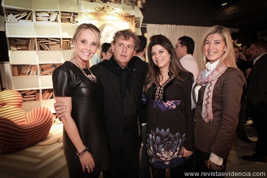 Camila Klein, Angelo Derenze, CamilaCarneiro Johnson e Aglaura Rispoli 