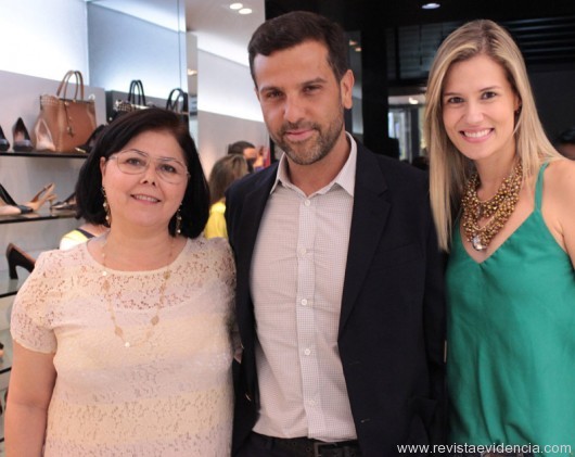 Elzlane Santos, Alexandre Birman e Amanda Souza