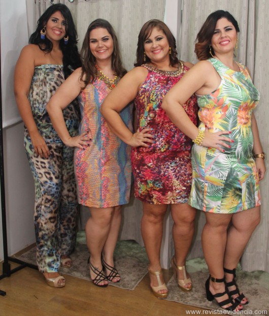 As lindas Model´s Gilka Araújo, Ana Luisa Grison, Ana Paula Rocha e Michelle Matias, vestem a nova coleção by Stampas Plu Size. Animal Print em várias versões color e a fauna e flora made in brazil estampam a alegria e o frescor do verão.15 .