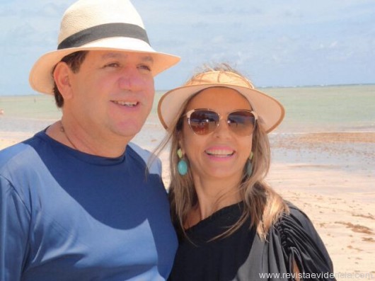 Amando Laranjeira e Virginia Alves curtindo as praias paradisíacas de Alagoas