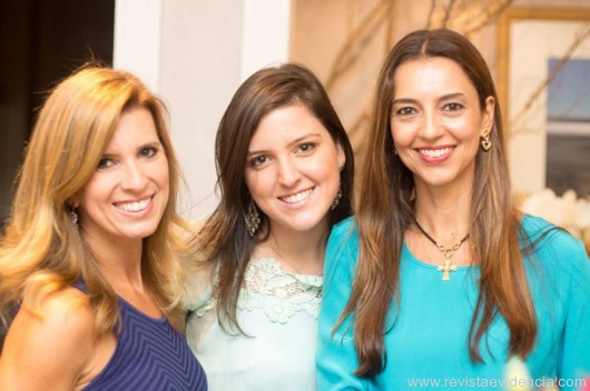 Debora Henriques, Gabrielle Henriques e Ana Cristina Curado Martins