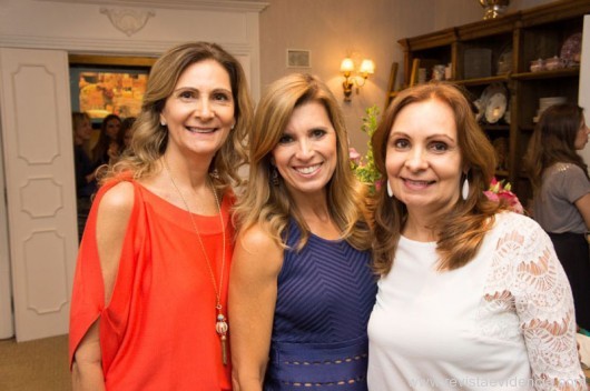 Silvia Paula de Almeida, Débora Henriques e Andréa Barros