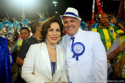Na Ala da Velha Guarda da Portela o casal Gloria Pires e Orlando Morais