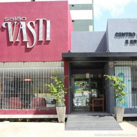Salão Vasti: Espaço de beleza, salão e estética