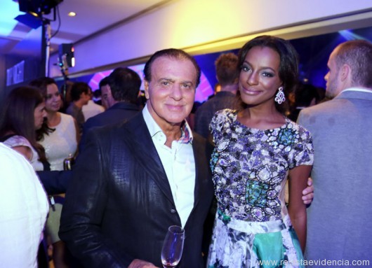 O empresário Focca Barreto (La Fiesta e Clube das Mulheres) com a apresentadora e top internacional e fotografada para a exposição, Pathy DeJesus.