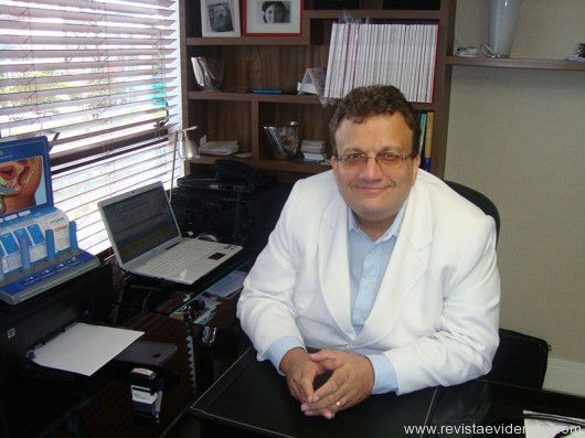 Dr. Carlos Eduardo Prado Costa