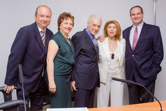 Ovadia Saadia, Ana salomão Schvartzman,Adelina Alcantara Machado um dos maiores oncologistas do Brasil Dr. Paulo Hoff Ganhou premio Jabuti de litera