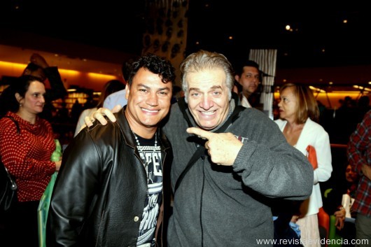 O medico e colunista, Antonio Salani com o campeão de Boxe Super Pena, Acelino Popó Freitas.