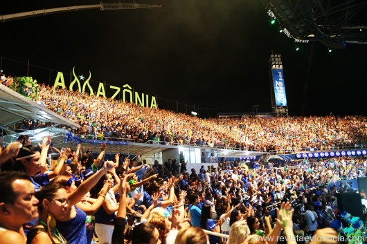 O Boi Caprichoso (tripa do boi Marcos Azevedo) símbolo maior da festa dos Bois, com o Tema “AMAZÔNIA”encantou o público, consagrando-se Campeão do Festival Folclórico de Parintins de 2015