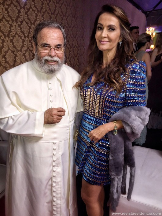 O querido Pe. Antonio Maria e a Consultora de moda Cláudia Métne