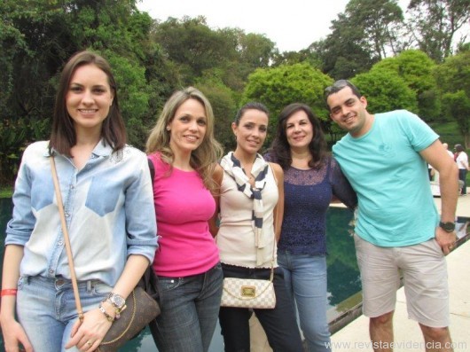Tatiani Martins,Ludmila Lepri, Adriana Assumpção, Rita Camilo e Gustavo Oliveira