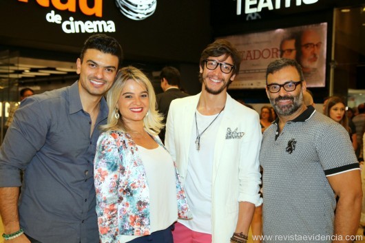 O casal Vinicius Nascimentoe a atriz Thalita Cardoso e Pedro Bosniki e Roberto Monteiro.