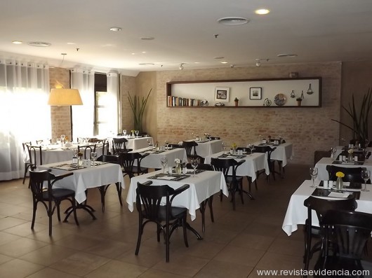 Restaurante Novedad - Tryp Jesuíno Arruda