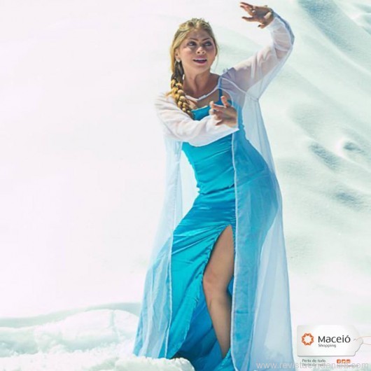 Frozen na pista de gelo do Maceió Shopping
