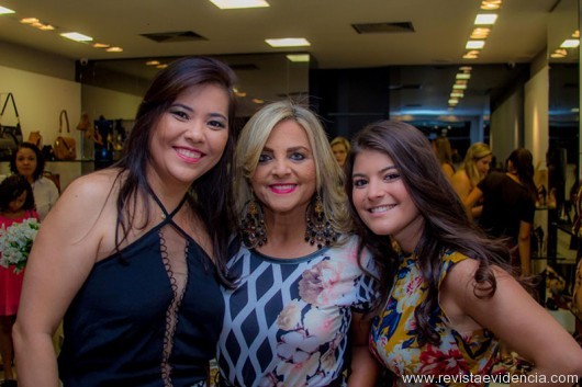 M_nica Mikie Tavares, Simone Ayres e Giovanna Papine