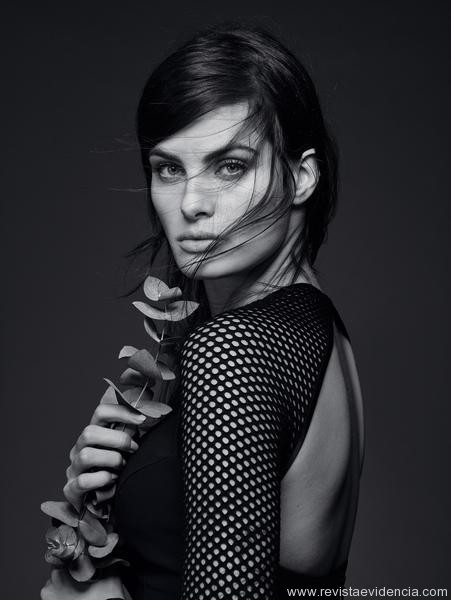 Campanha Tufi Duek Inverno 16 - Isabeli Fontana (Nicole Heringer)