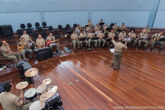 Banda PM (Foto: Adalberto Farias)